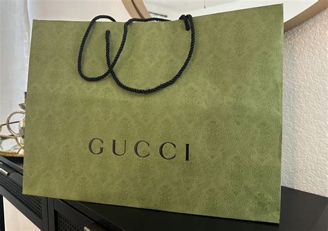 gucci scontatissimi|gucci shopping bag.